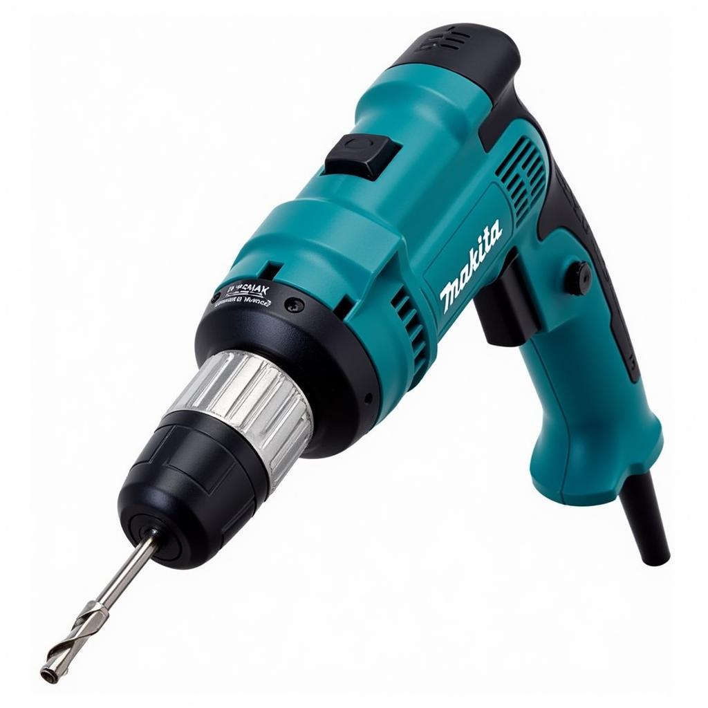 Máy khoan động lực Makita mạnh mẽ bền bỉ